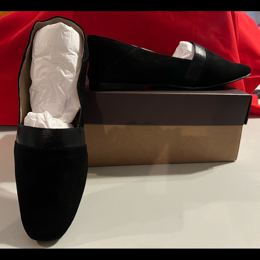 Johnston and Murphy Black Suede Slip Ons